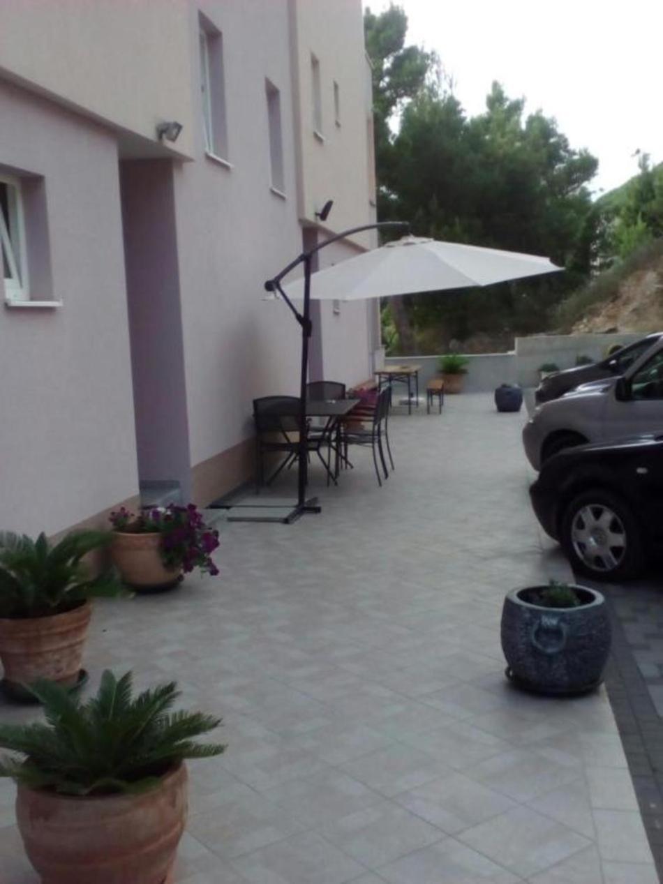 Sarita Apartments 2 Макарска Экстерьер фото