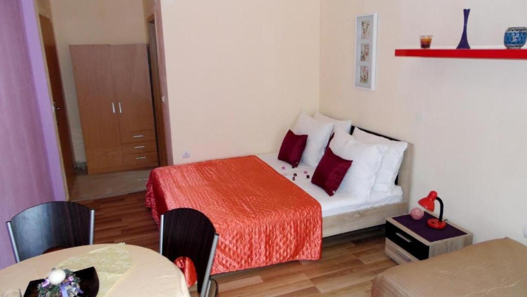 Sarita Apartments 2 Макарска Экстерьер фото