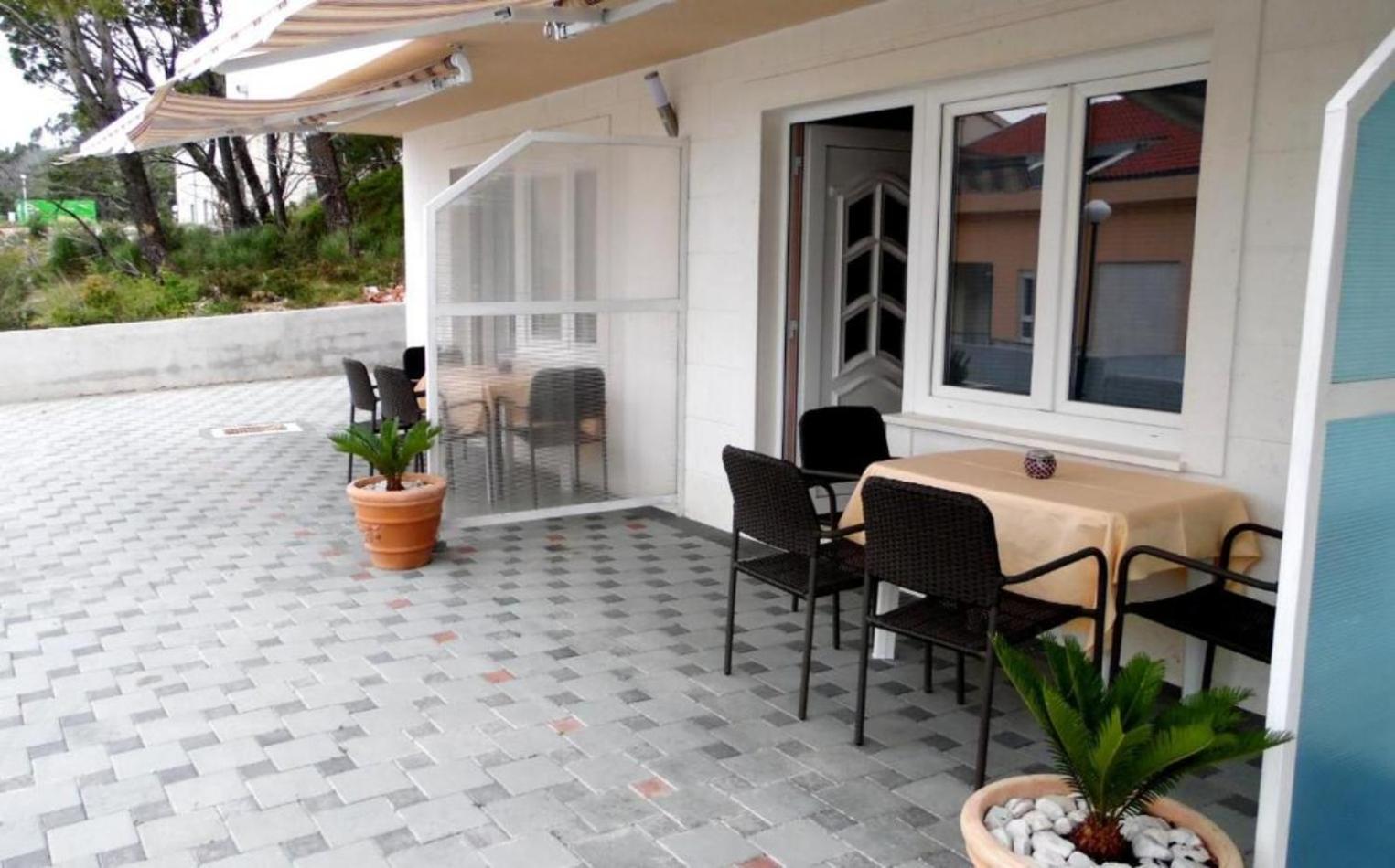 Sarita Apartments 2 Макарска Экстерьер фото