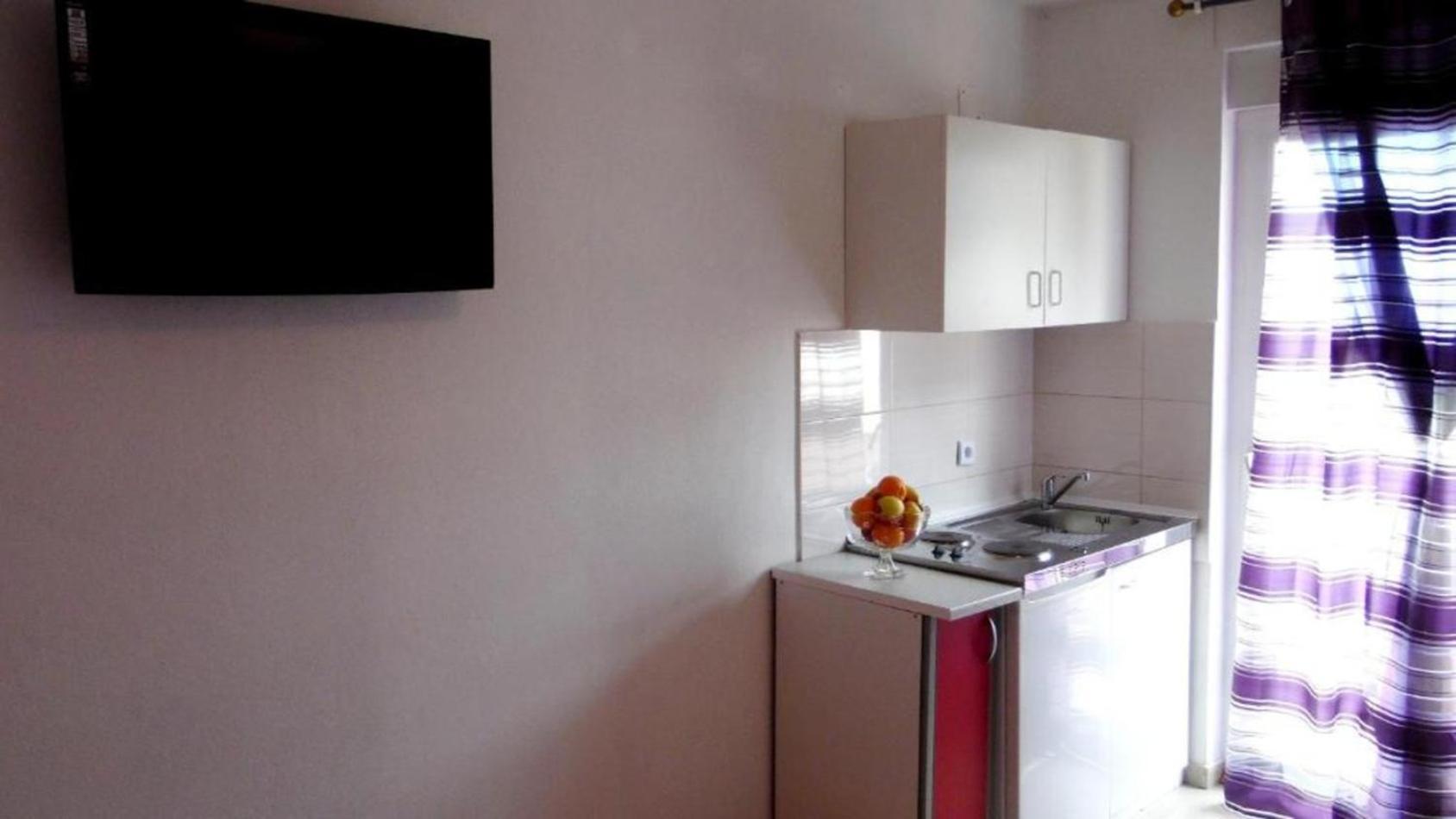 Sarita Apartments 2 Макарска Экстерьер фото
